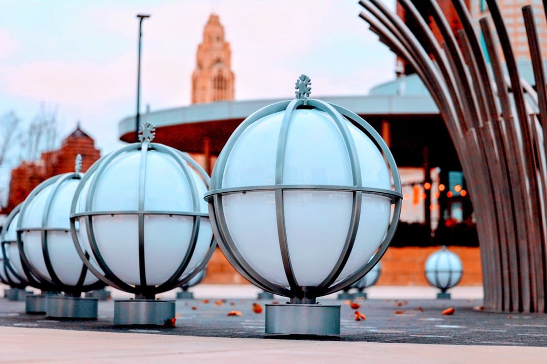 CS_SciotoMile_IlluminatedGlobes_001