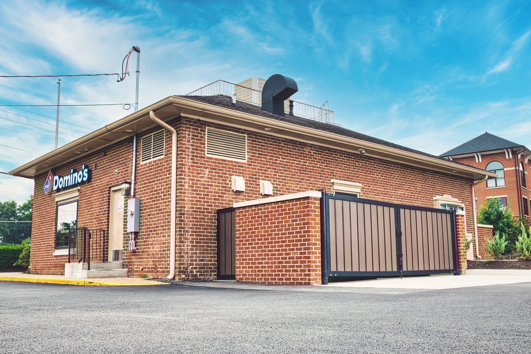 ToughGate_Dominos-4317_PVCGates_HerndonVA_012_E_3000x2000_72dpi