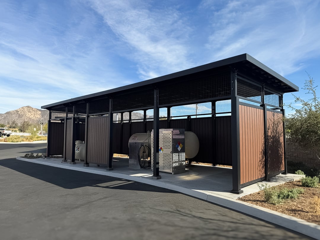 Covrit-Roofed-equipment-Enclosure-vertical-plankwall-gas-station