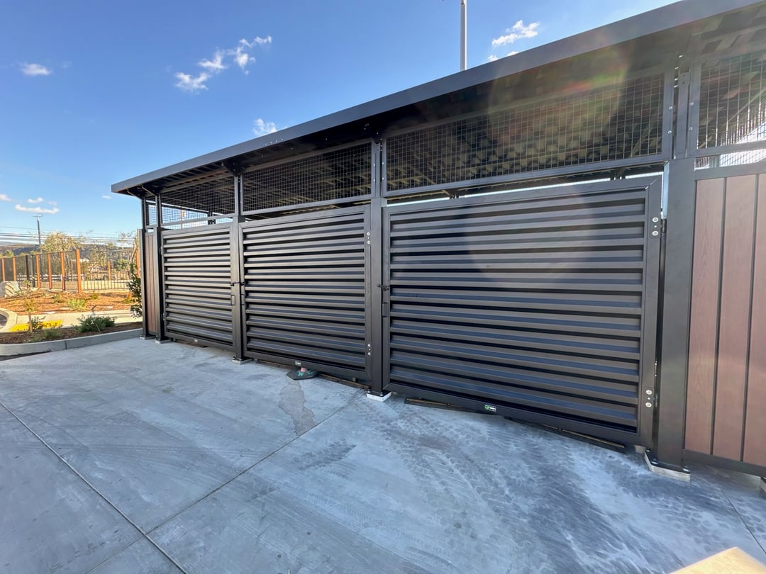 Covrit-Roofed-equipment-Enclosure-vertical-plankwall-gas-station