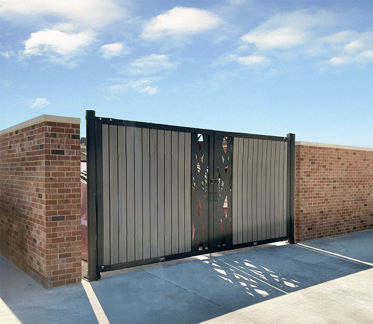 2_ToughGate_JerseyCountyIL_72dpi